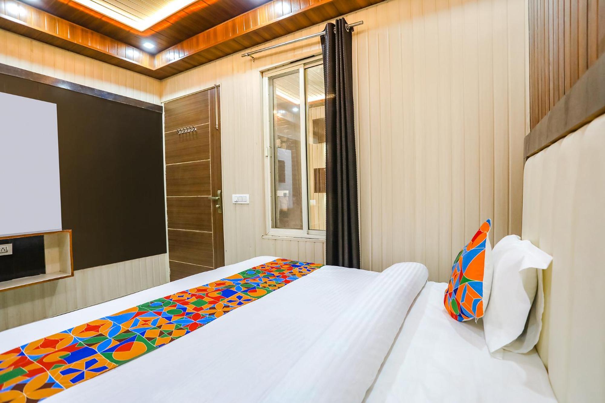 Fabhotel Jms Residency Dehradun Exterior photo